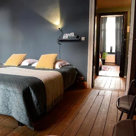 Bacchus - & Aparthotel 2*