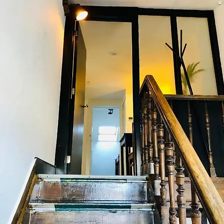 Apartmanhotel Bacchus - &